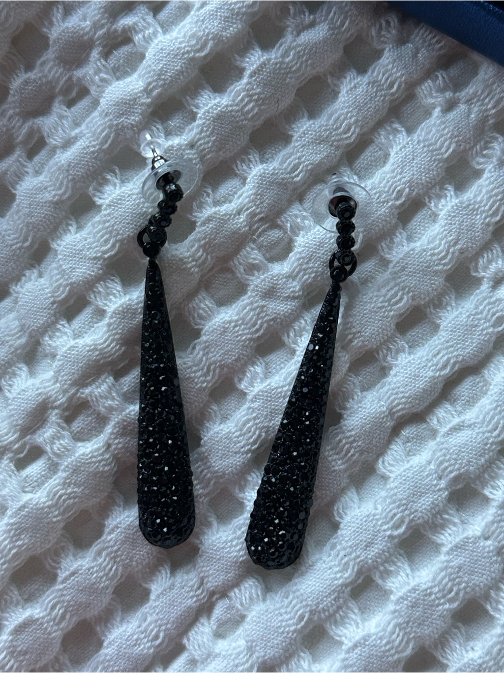 Black Glimmer Teardrop Dangle Earrings
